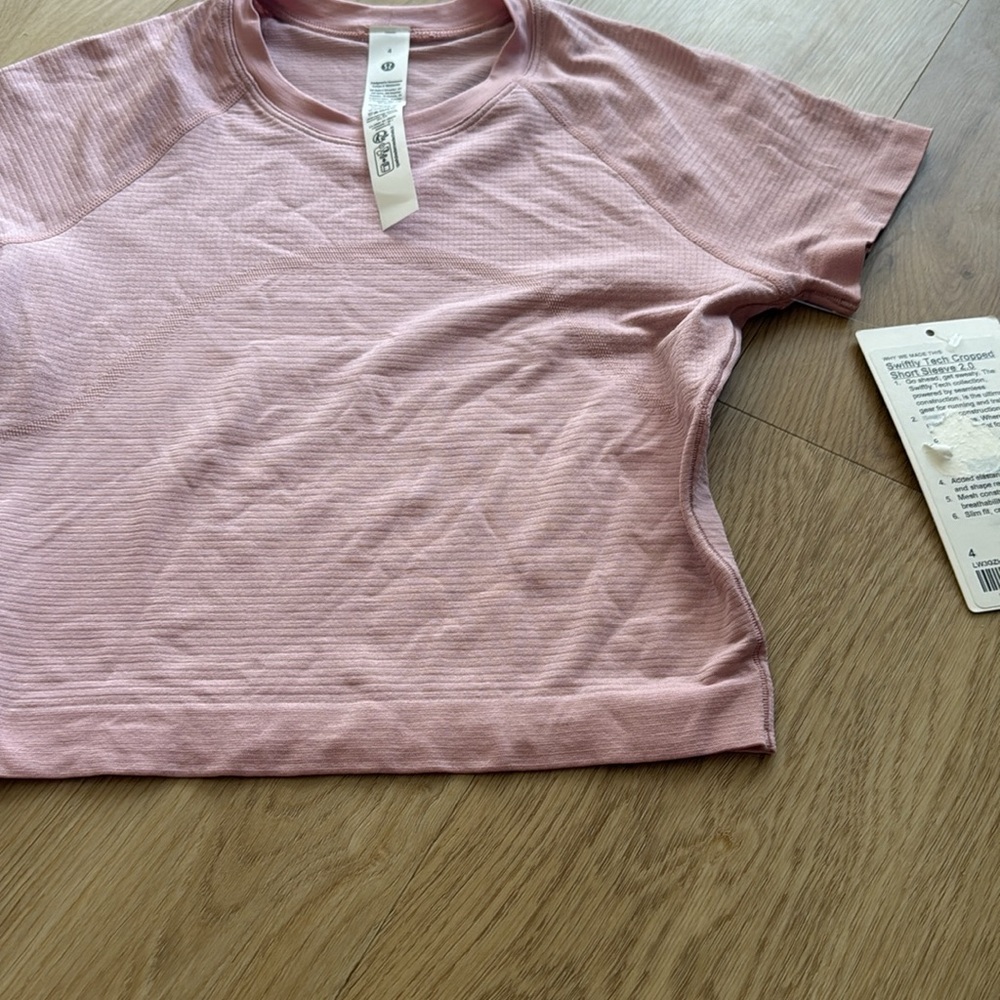 NEW lululemon swiftly tech cropped 4 - Picture 3 of 4